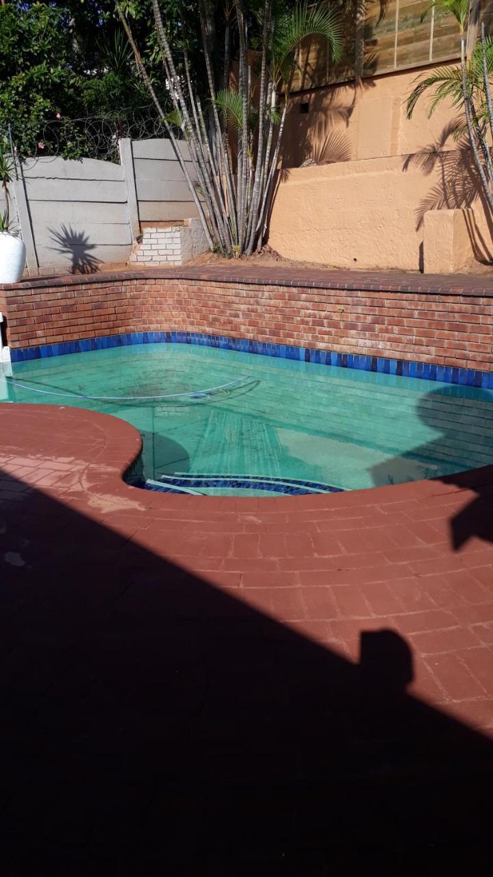 Dyna Guest House Durban Ngoại thất bức ảnh